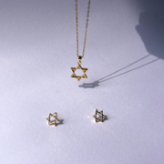 Golden Star Pendant Set