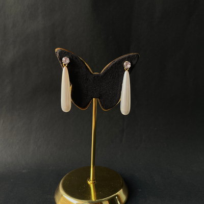 Ivory Drizzle Elegance Drops