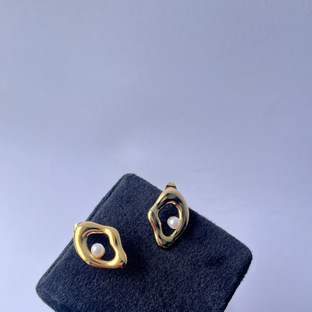 Golden Wave Pearl Studs