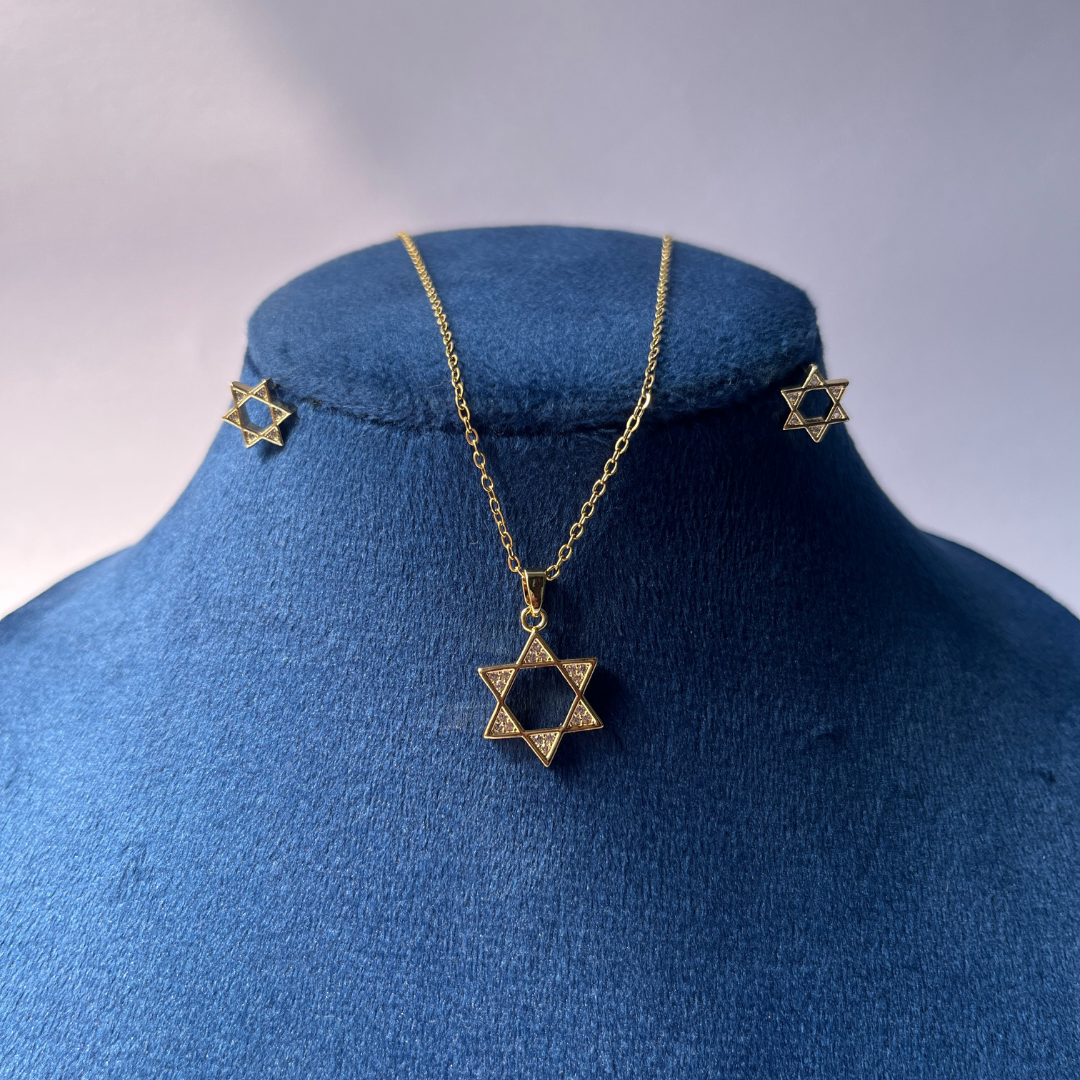 Golden Star Pendant Set